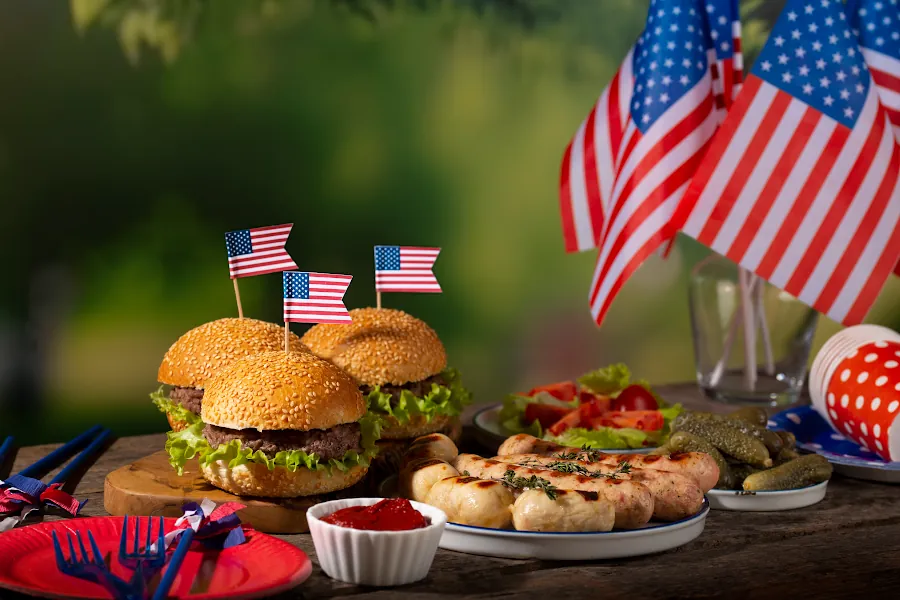 comida y hamburguesas